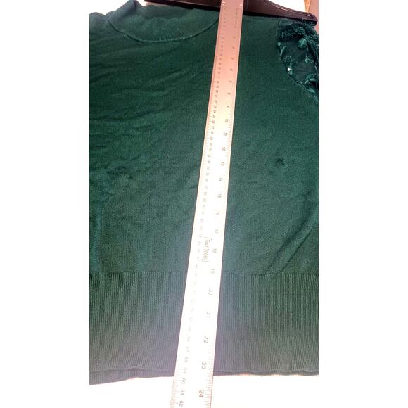 Joseph A Evergreen Crew Neck Sweater with Chiffon Embroidered Overlay Sleeves XL - Picture 8 of 9